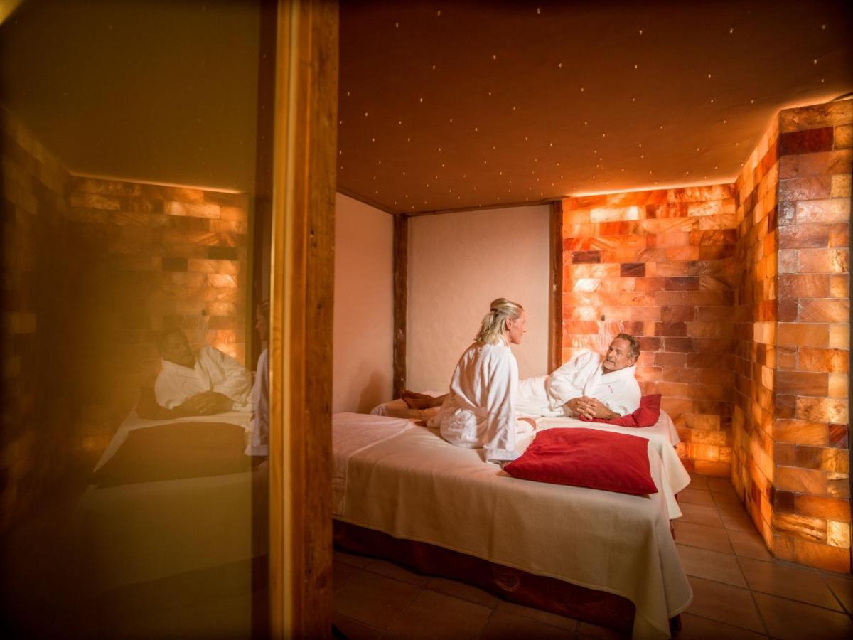 Bio Thermalhotel Falkenhof باد فسينغ المظهر الخارجي الصورة